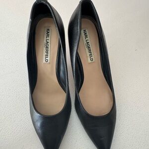 Karl Lagerfeld Black Pointed Toe Leather Pumps